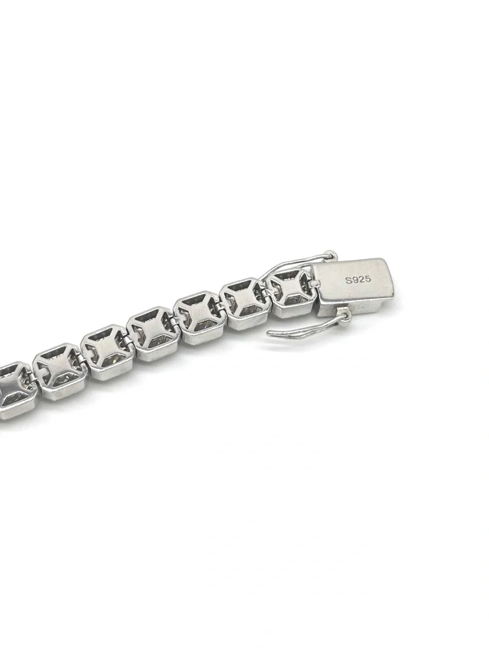 925 Sterling Silver limited metal